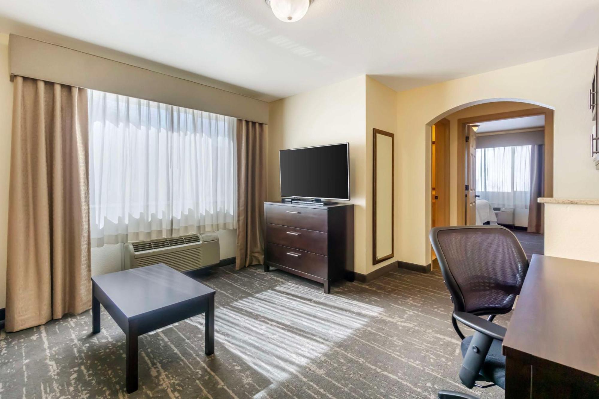 Best Western Plus Edmonds Harbor Inn Eksteriør bilde