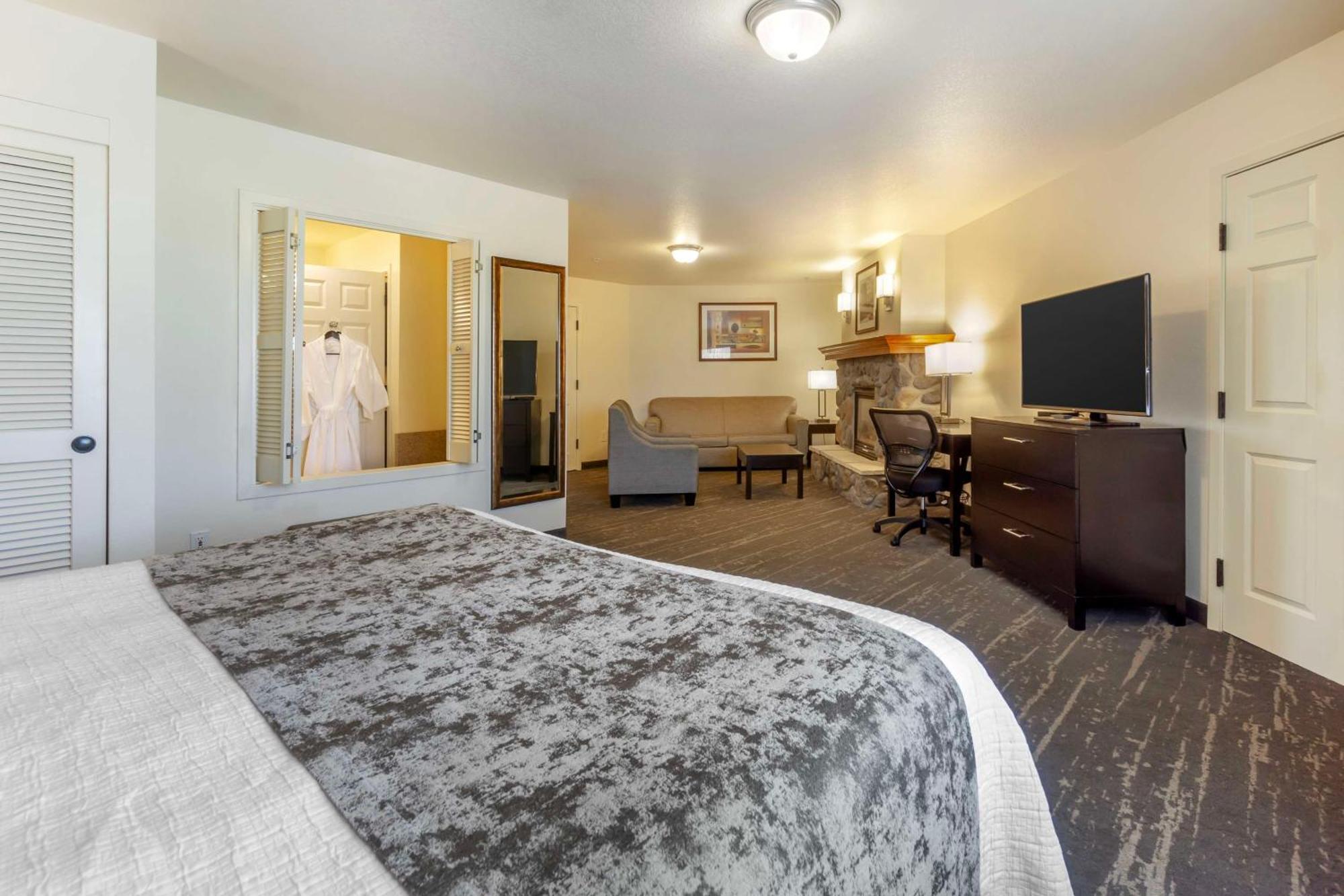 Best Western Plus Edmonds Harbor Inn Eksteriør bilde