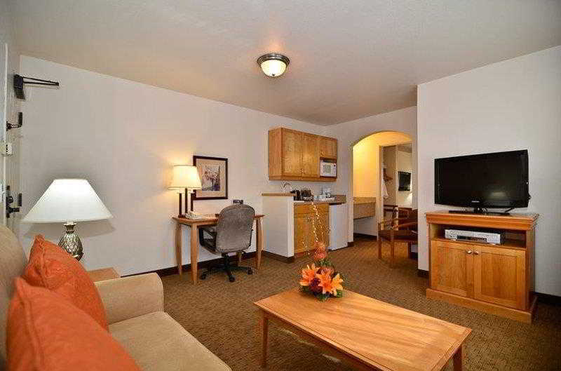 Best Western Plus Edmonds Harbor Inn Rom bilde